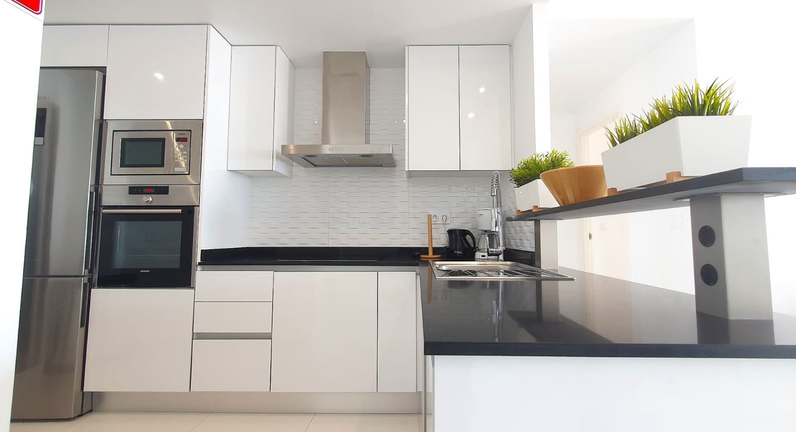 2 quarto Apartamento para venda em Punta Prima com piscina - 450 000 € (Ref: 9807271)