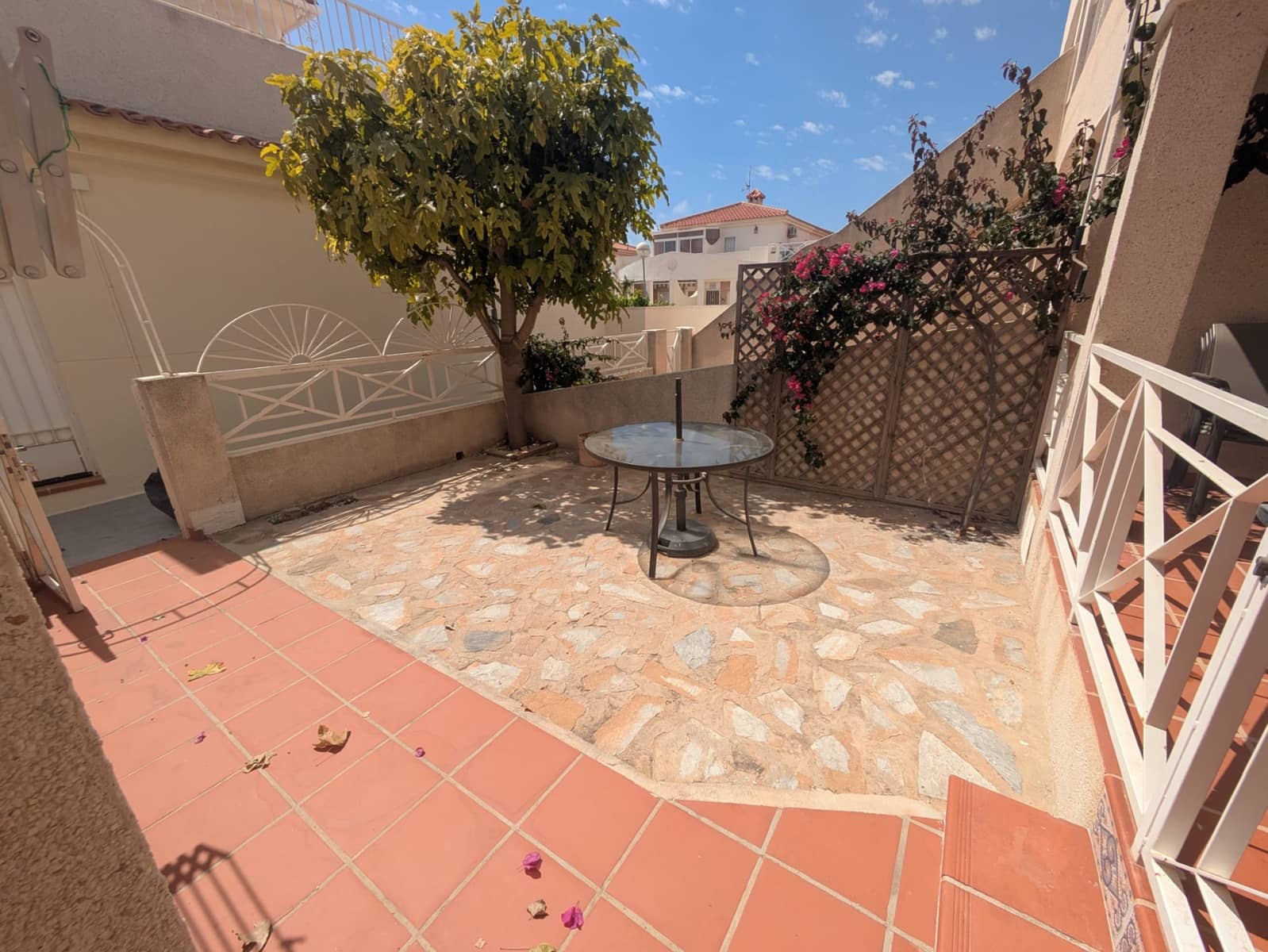 2 bedroom Apartment for sale in Playa Flamenca with pool - € 155,000 (Ref: 9812942)