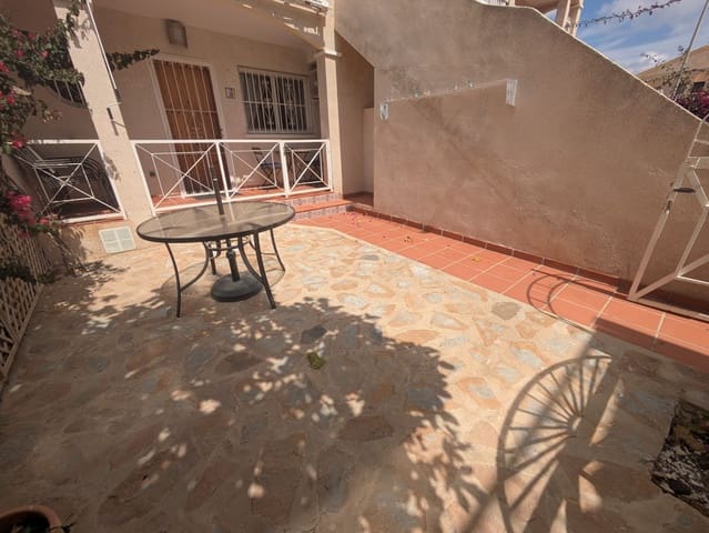 2 soveværelse Lejlighed til salg i Playa Flamenca, Orihuela med swimmingpool - € 155.000 (Ref: 9812942)