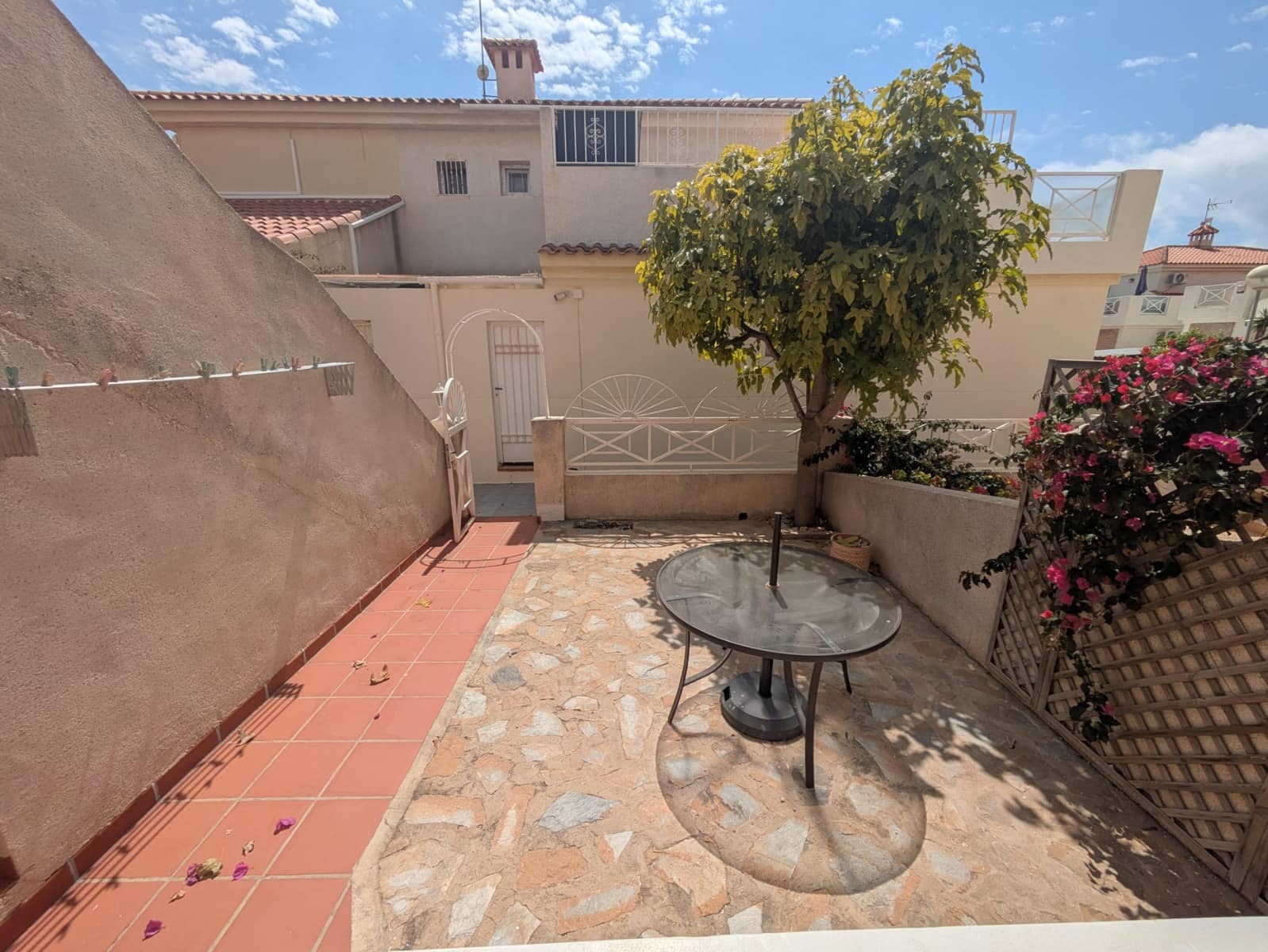 2 bedroom Apartment for sale in Playa Flamenca with pool - € 155,000 (Ref: 9812942)