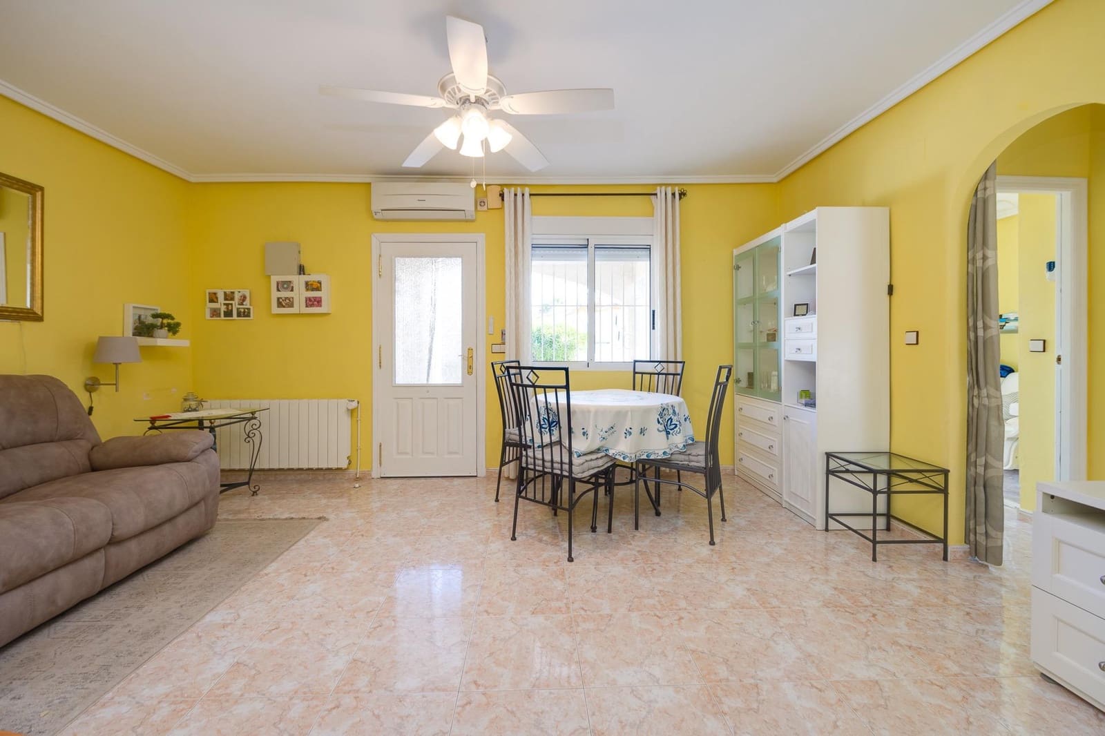 2 bedroom Townhouse for sale in Los Dolses - € 189,000 (Ref: 9816433)