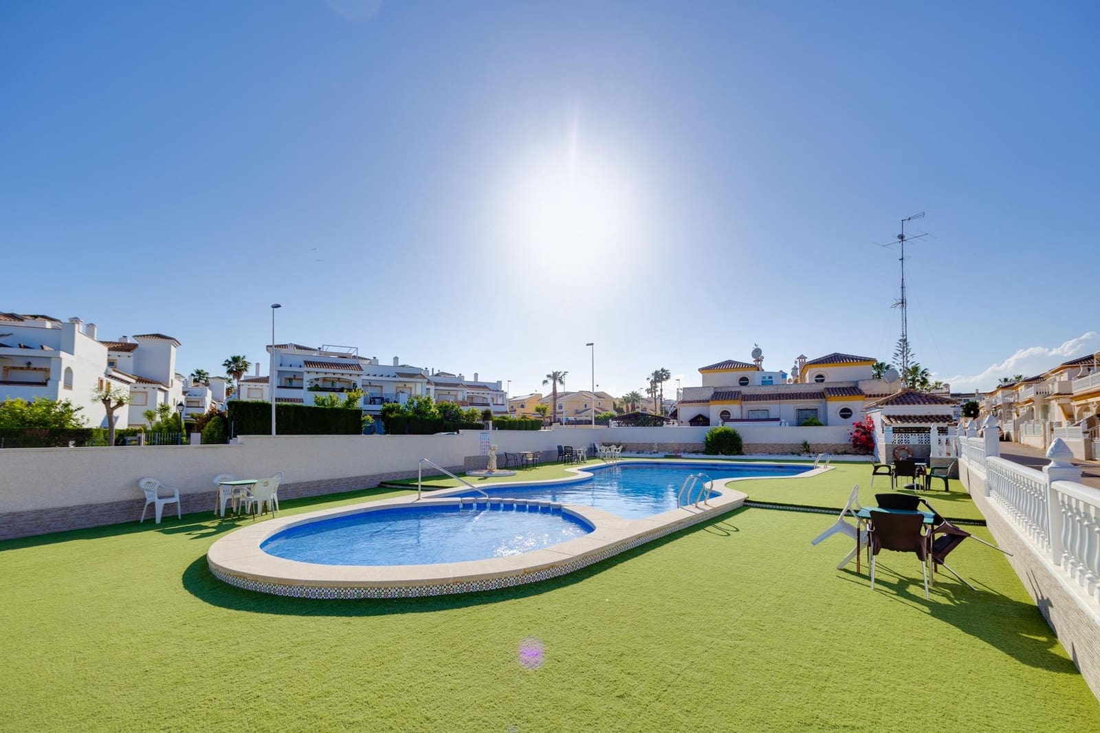 2 bedroom Townhouse for sale in Los Dolses - € 189,000 (Ref: 9816433)