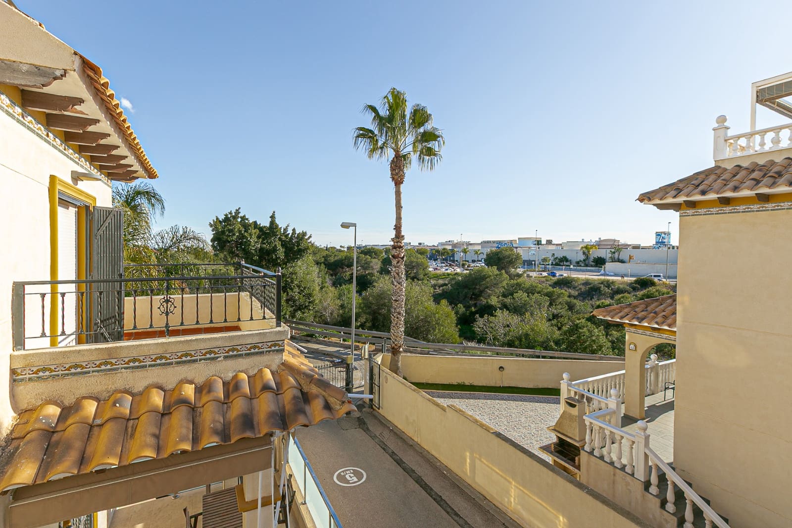 3 camera da letto Casa in vendita in Playa Flamenca con piscina - 224.500 € (Rif: 9816440)