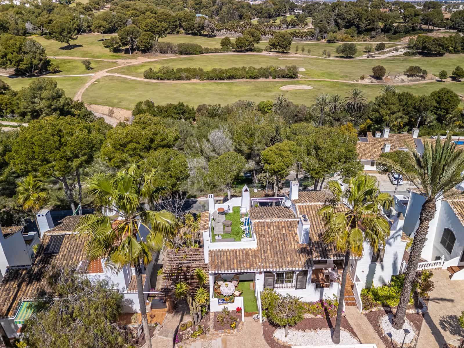 2 slaapkamer Villa te koop in Villamartin - € 289.000 (Ref: 9816441)