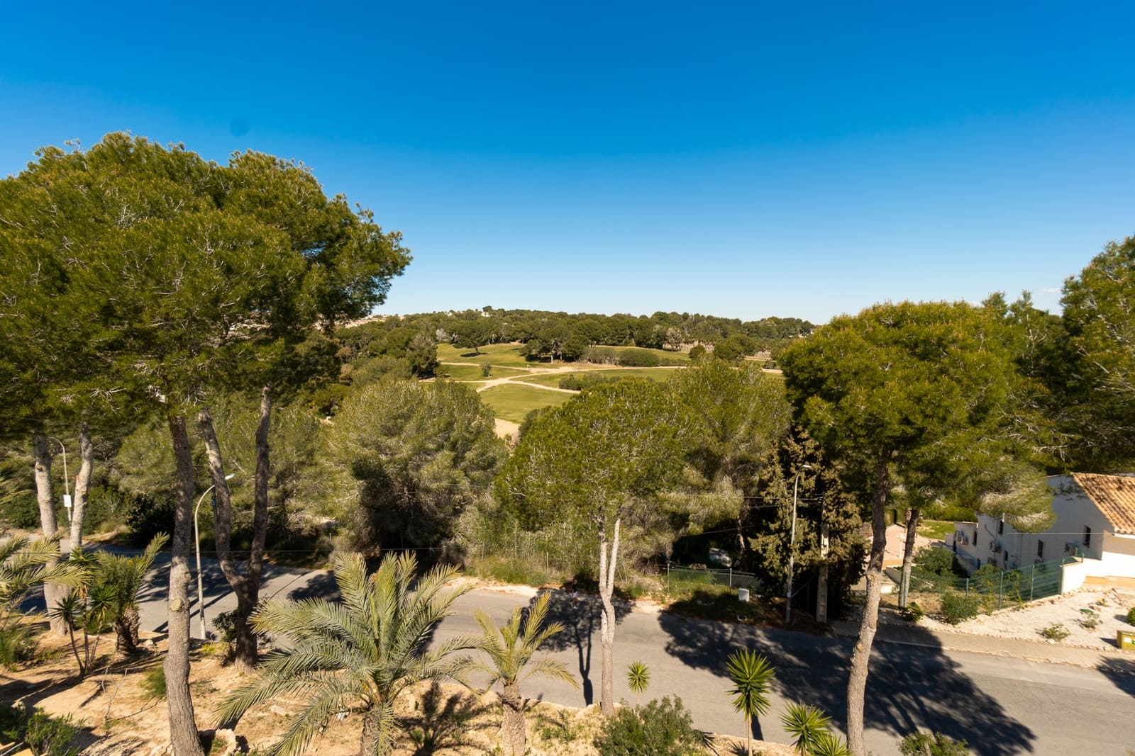 2 slaapkamer Villa te koop in Villamartin - € 289.000 (Ref: 9816441)