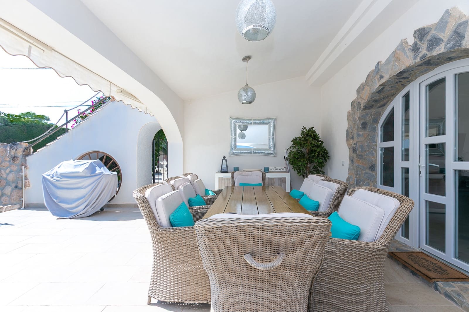 6 Zimmer Villa zu verkaufen in Orihuela Costa mit Pool Garage - 799.000 € (Ref: 9816444)