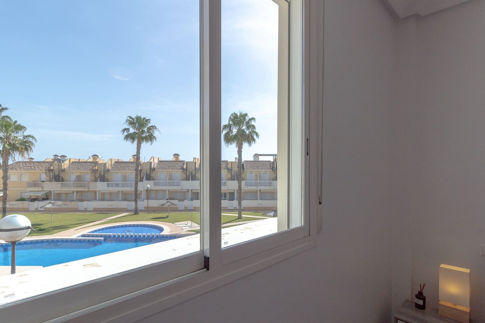 2 bedroom Townhouse for sale in Orihuela Costa with pool - € 219,000 (Ref: 9818862)