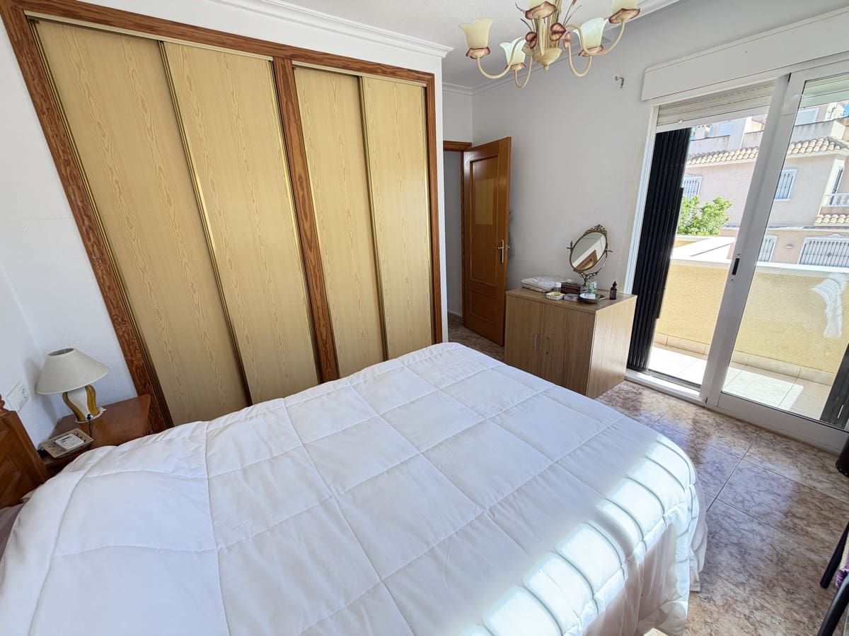 3 soveværelse Byhus til salg i Torre de la Horadada - € 210.000 (Ref: 9830204)