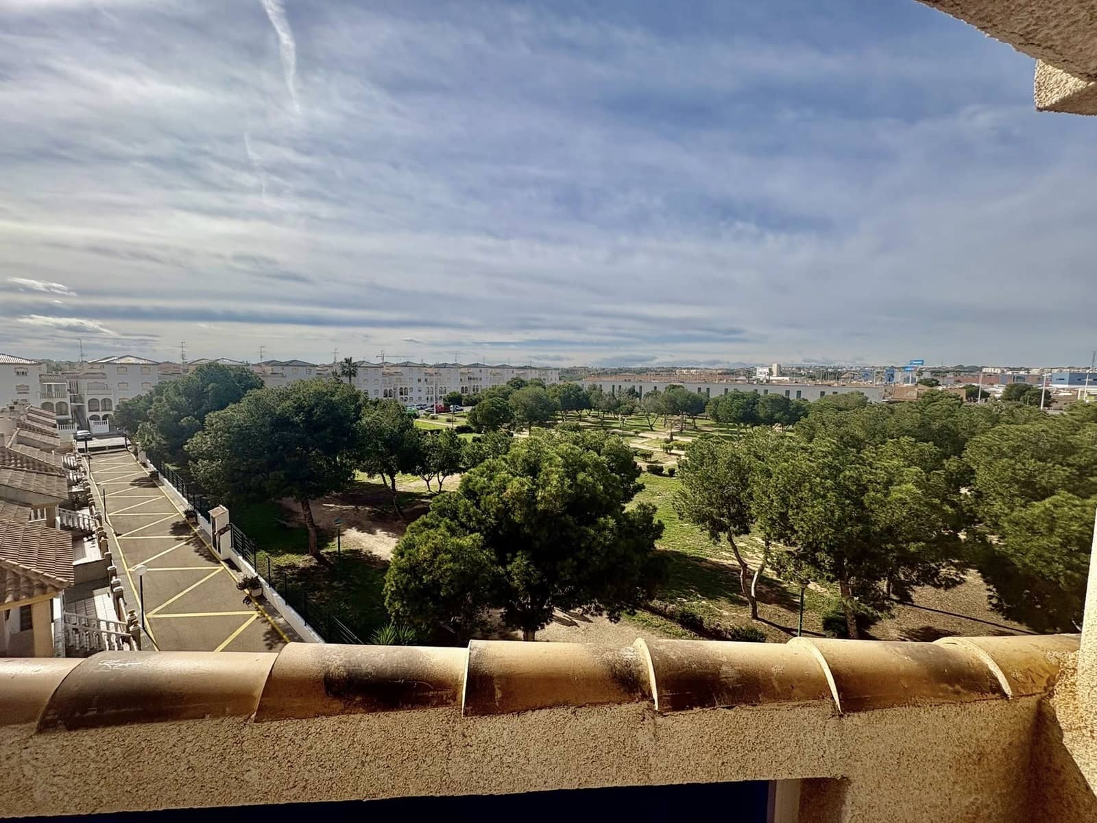 2 Zimmer Apartment zu verkaufen in La Zenia mit Pool - 155.000 € (Ref: 9830327)