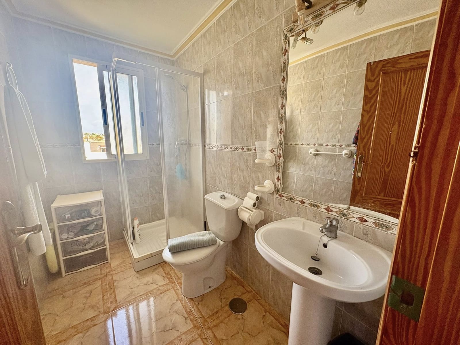 2 Zimmer Apartment zu verkaufen in La Zenia mit Pool - 155.000 € (Ref: 9830327)