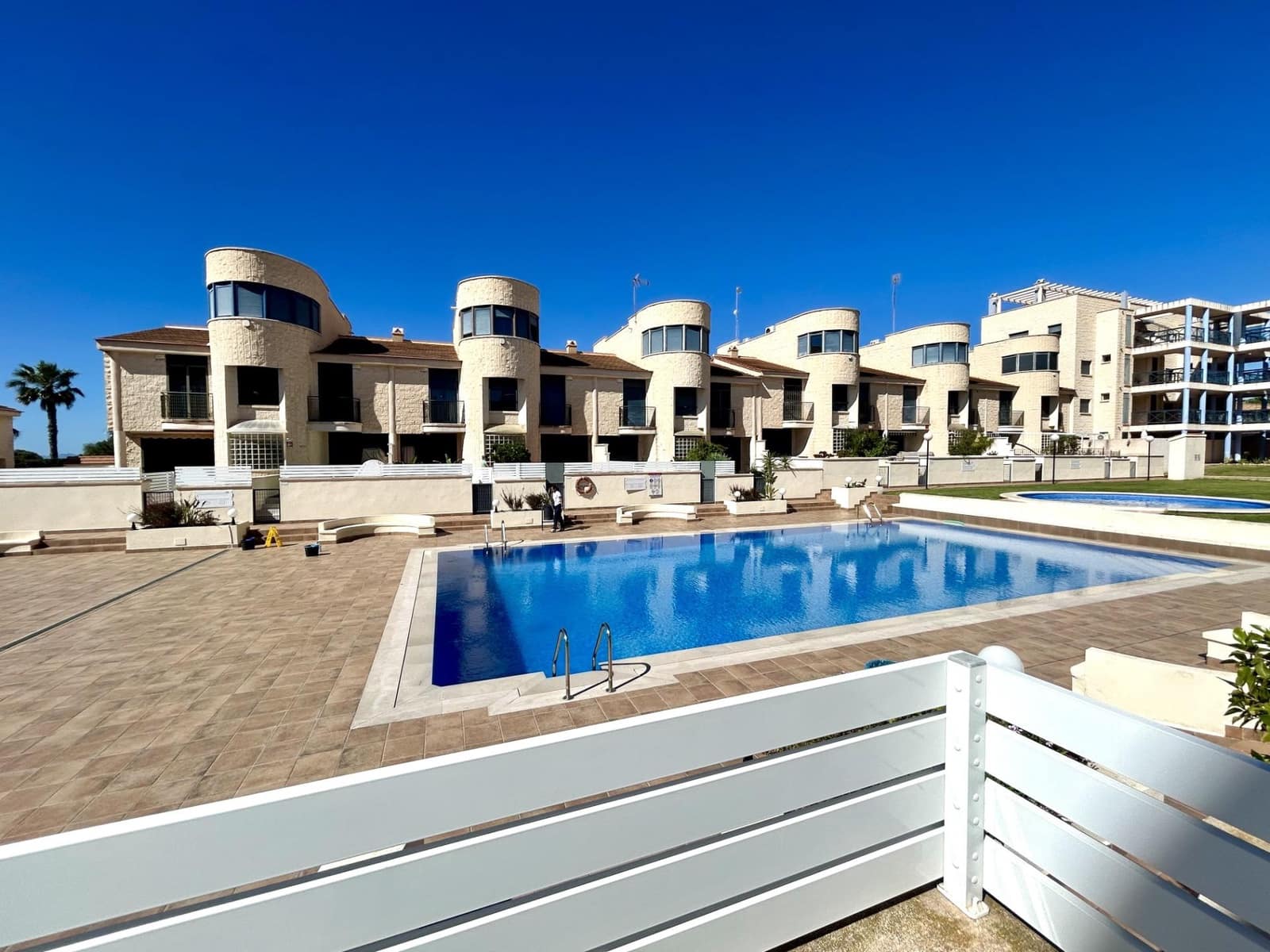 3 bedroom Townhouse for sale in Cabo Roig with pool - € 319,900 (Ref: 9834863)