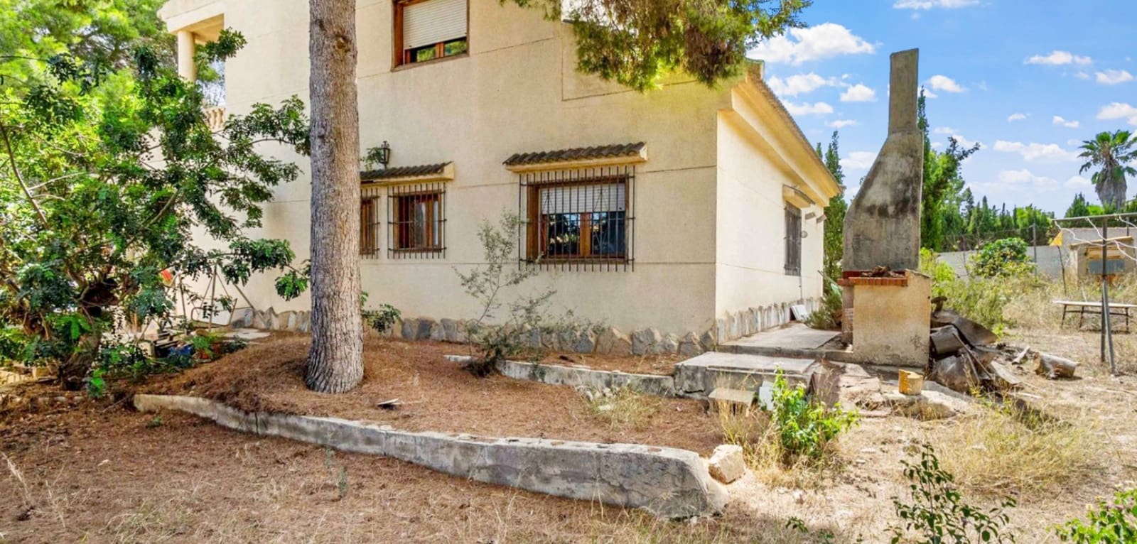 8 Zimmer Villa zu verkaufen in Los Balcones mit Pool Garage - 550.000 € (Ref: 9841969)