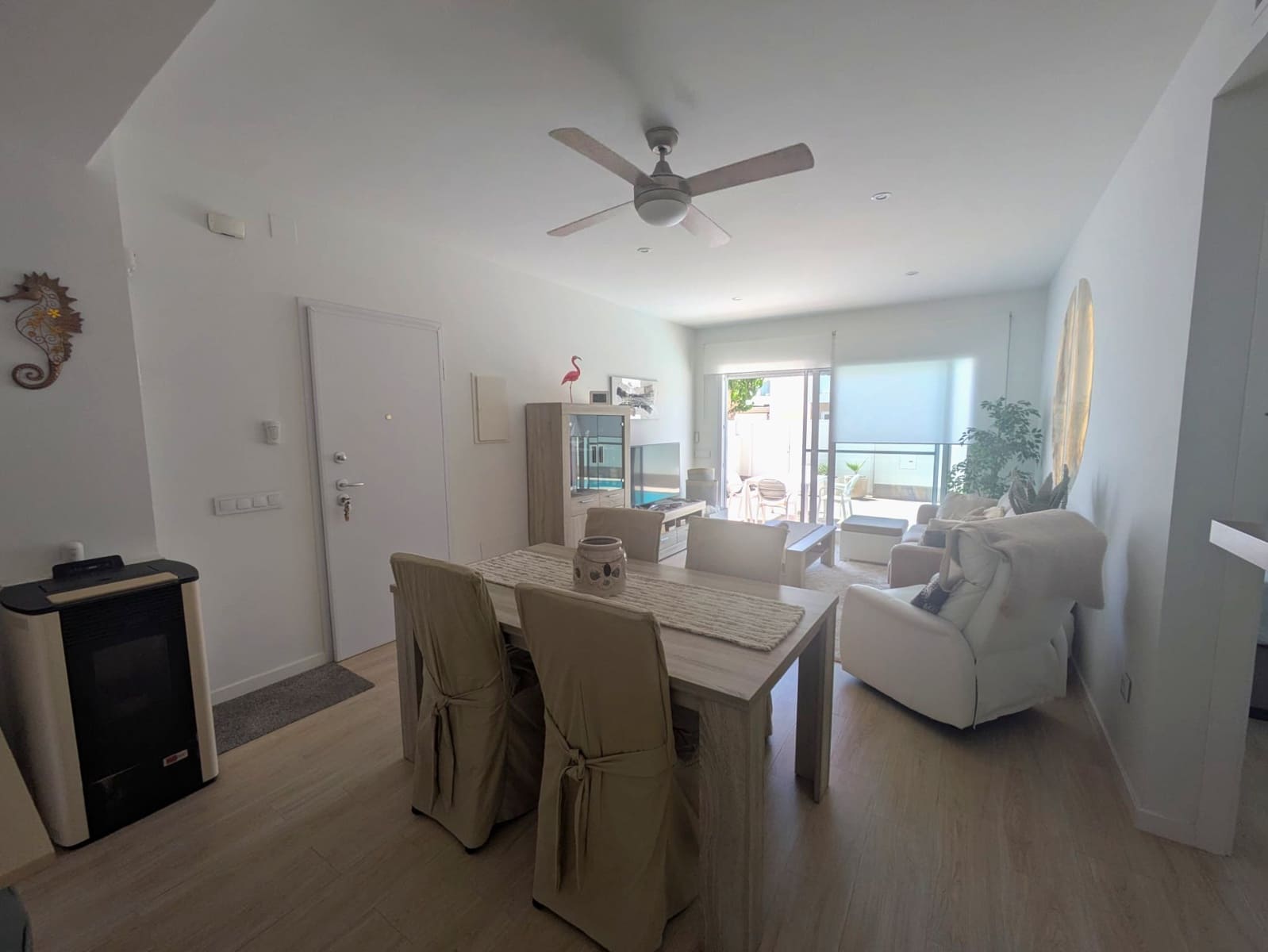 3 bedroom Villa for sale in San Pedro del Pinatar with pool garage - € 439,000 (Ref: 9844695)