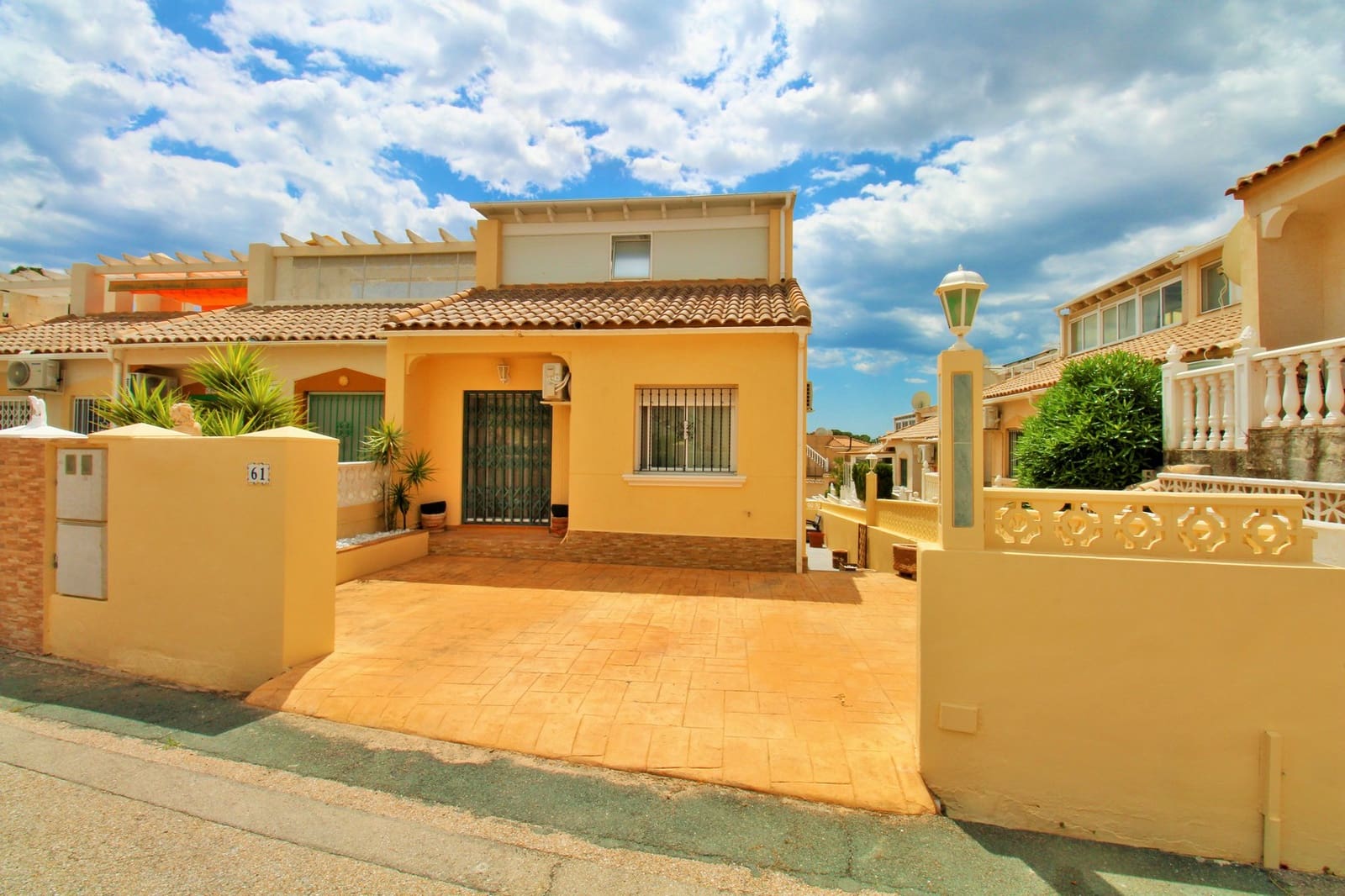 2 sypialnia Dom na sprzedaż w Villamartin - 159 990 € (Ref: 9844699)