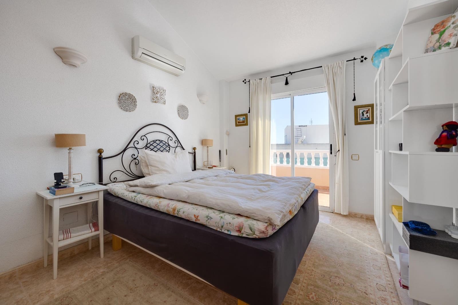 3 bedroom Villa for sale in Orihuela Costa - € 229,000 (Ref: 9858313)