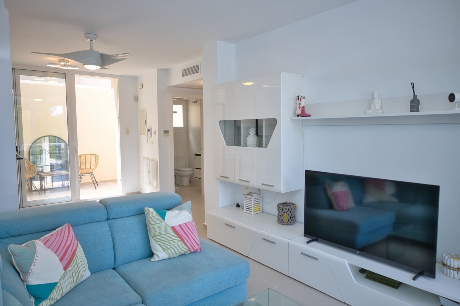 4 slaapkamer Villa te koop in Orihuela Costa met zwembad - € 375.000 (Ref: 9863683)