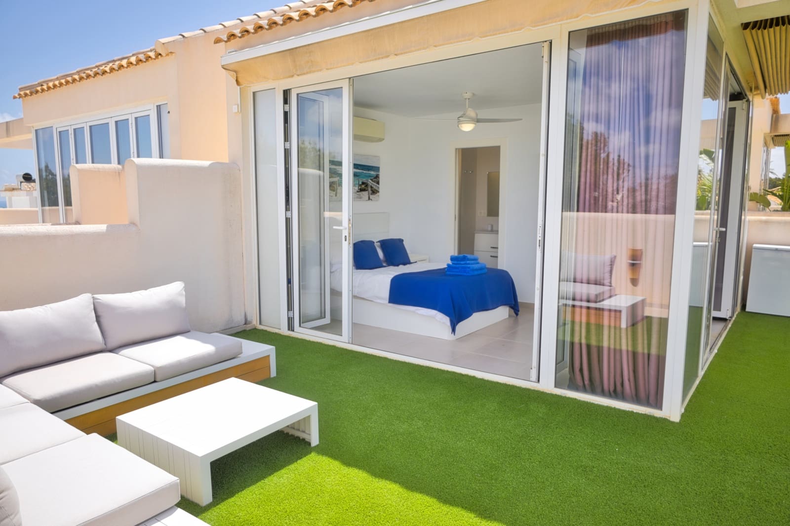 4 slaapkamer Villa te koop in Orihuela Costa met zwembad - € 375.000 (Ref: 9863683)