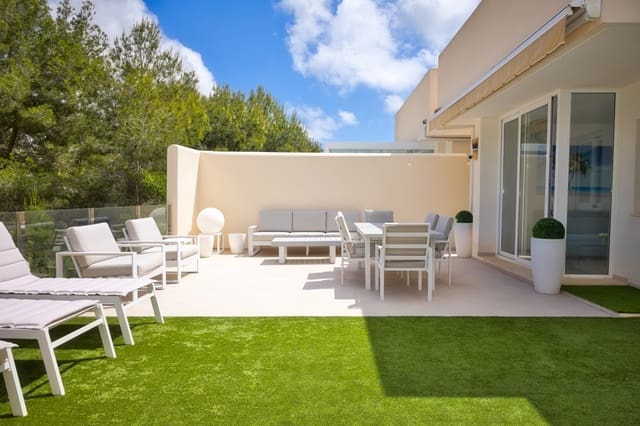 4 slaapkamer Villa te koop in Lomas de Cabo Roig - Los Dolses, Orihuela met zwembad - € 375.000 (Ref: 9863683)