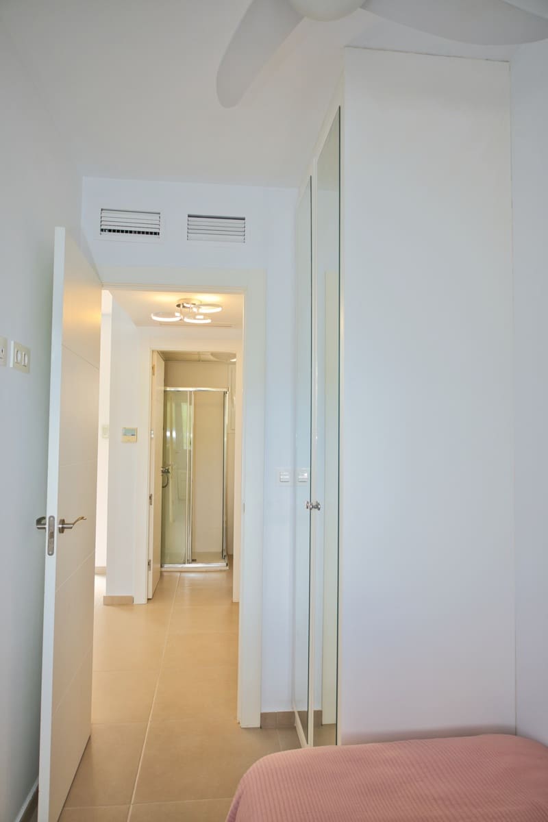4 slaapkamer Villa te koop in Orihuela Costa met zwembad - € 375.000 (Ref: 9863683)