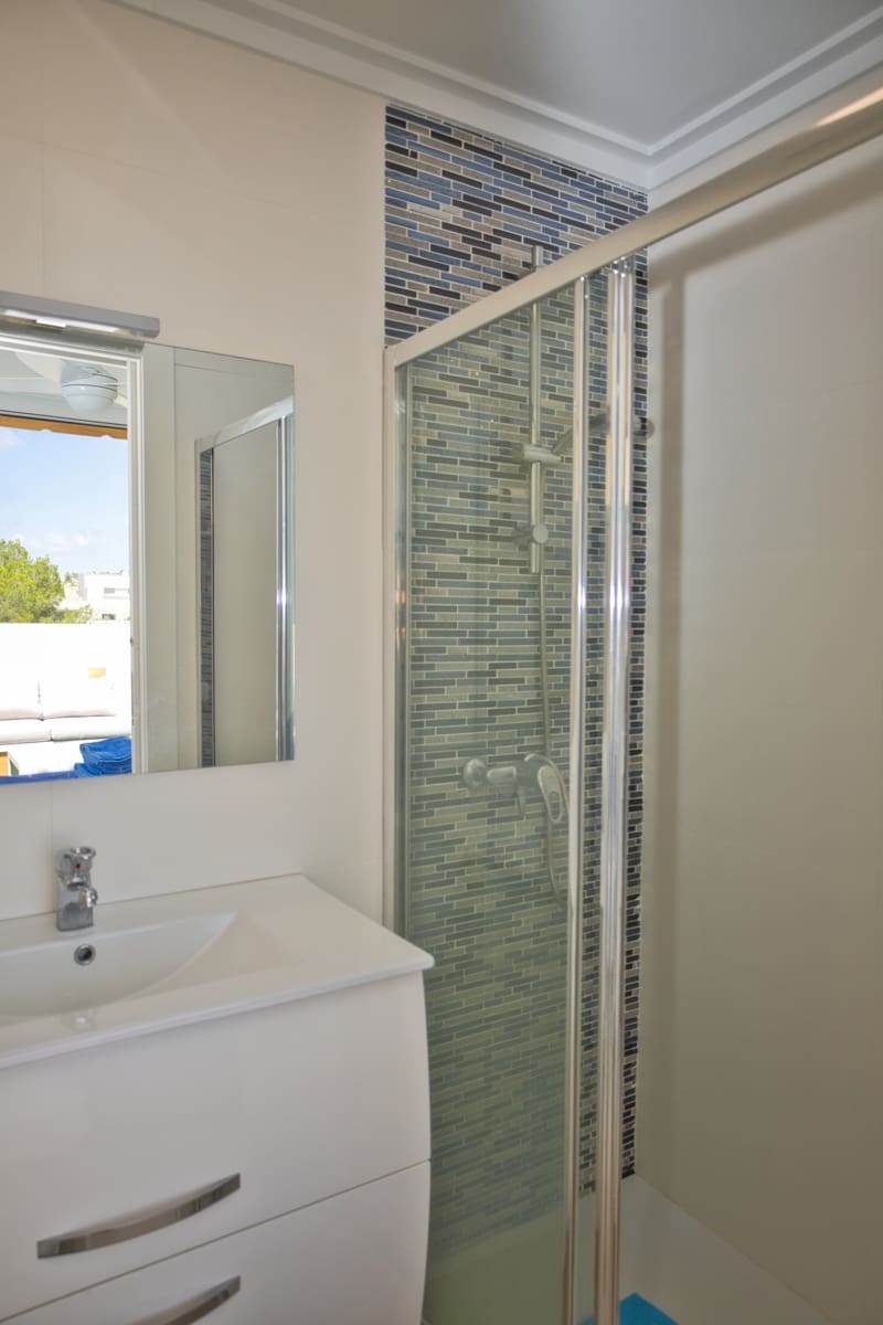 4 slaapkamer Villa te koop in Orihuela Costa met zwembad - € 375.000 (Ref: 9863683)