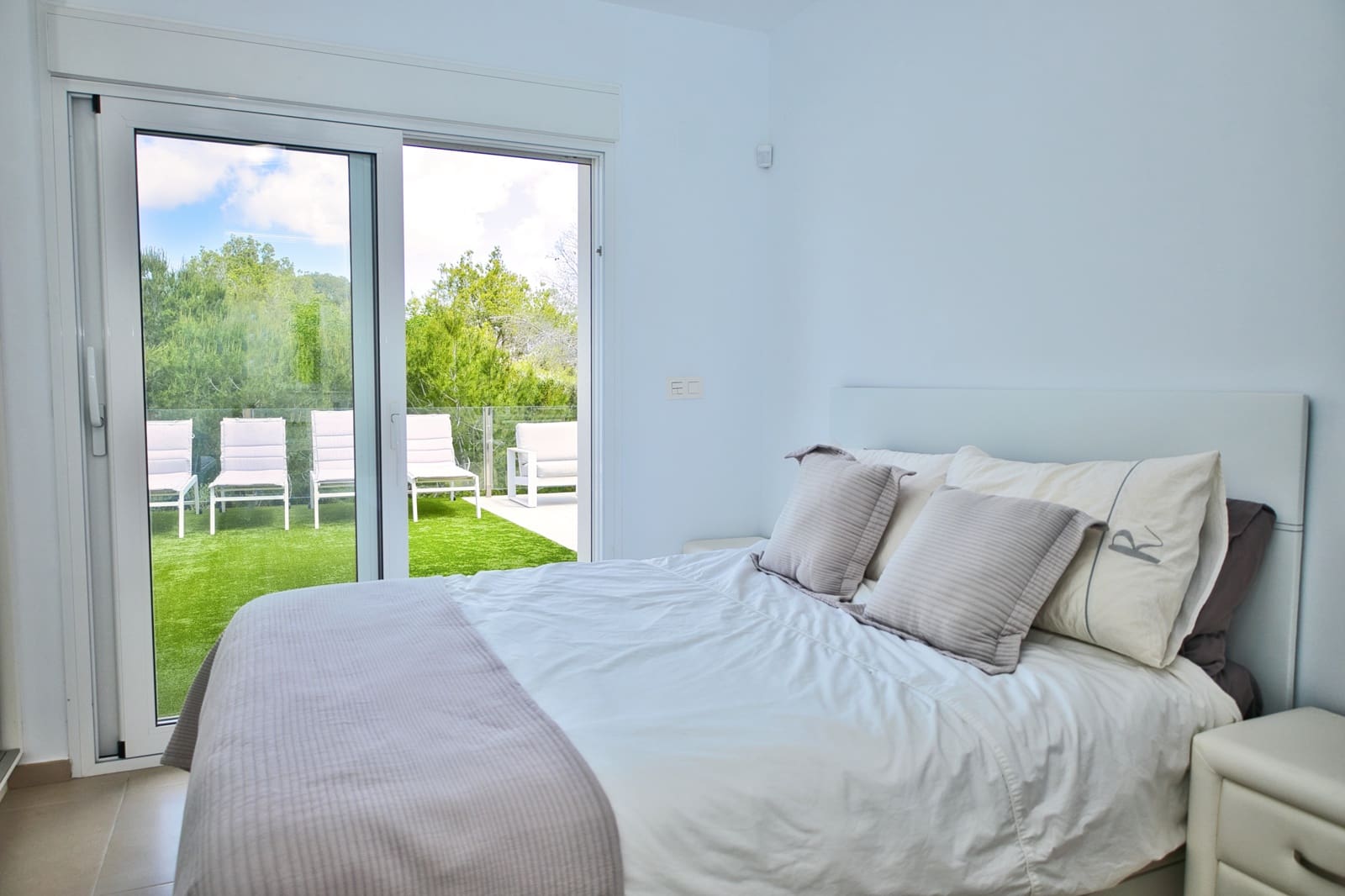 4 slaapkamer Villa te koop in Orihuela Costa met zwembad - € 375.000 (Ref: 9863683)