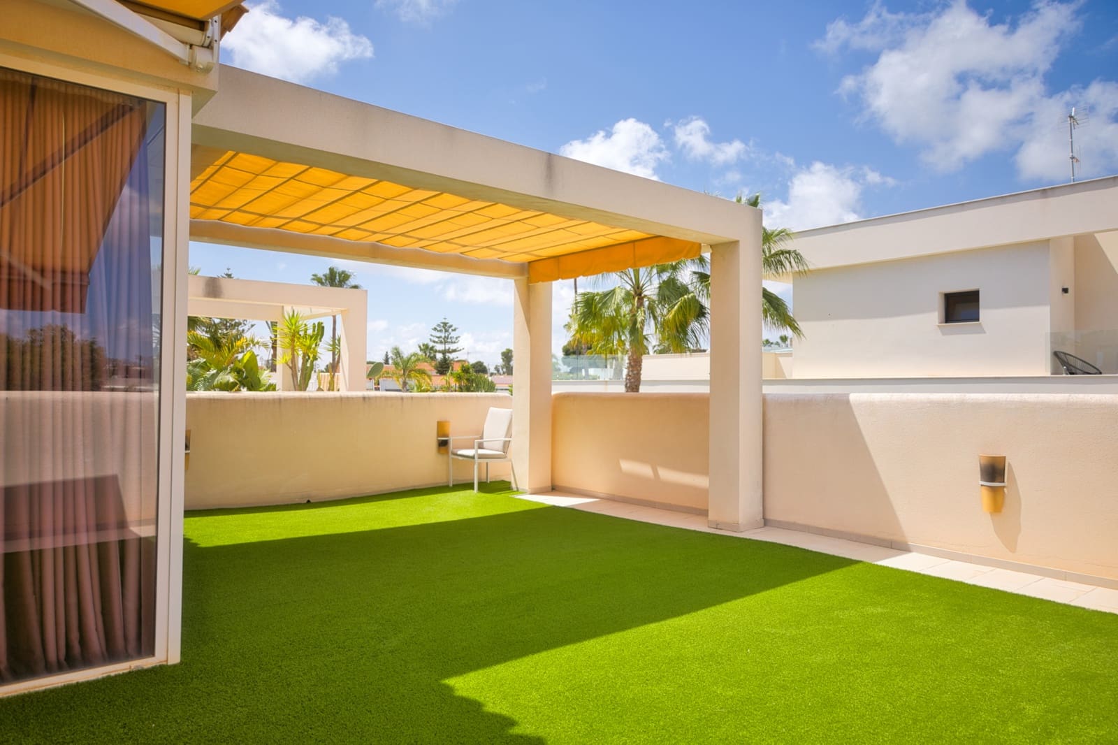 4 slaapkamer Villa te koop in Orihuela Costa met zwembad - € 375.000 (Ref: 9863683)