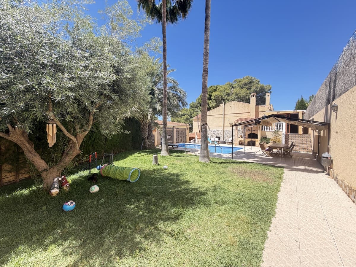 4 soverom Villa til salgs i Los Balcones - € 490 000 (Ref: 9869698)