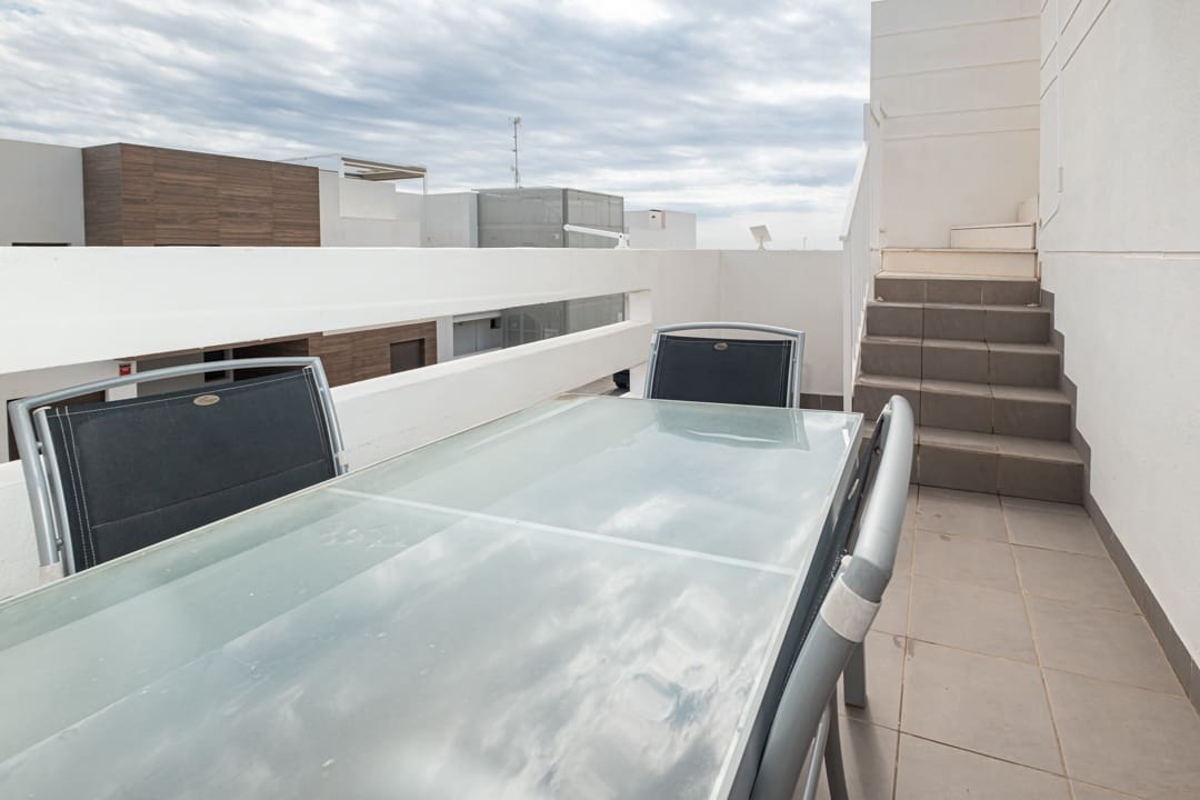 2 bedroom Apartment for sale in Las Ramblas Golf - € 325,000 (Ref: 9899774)