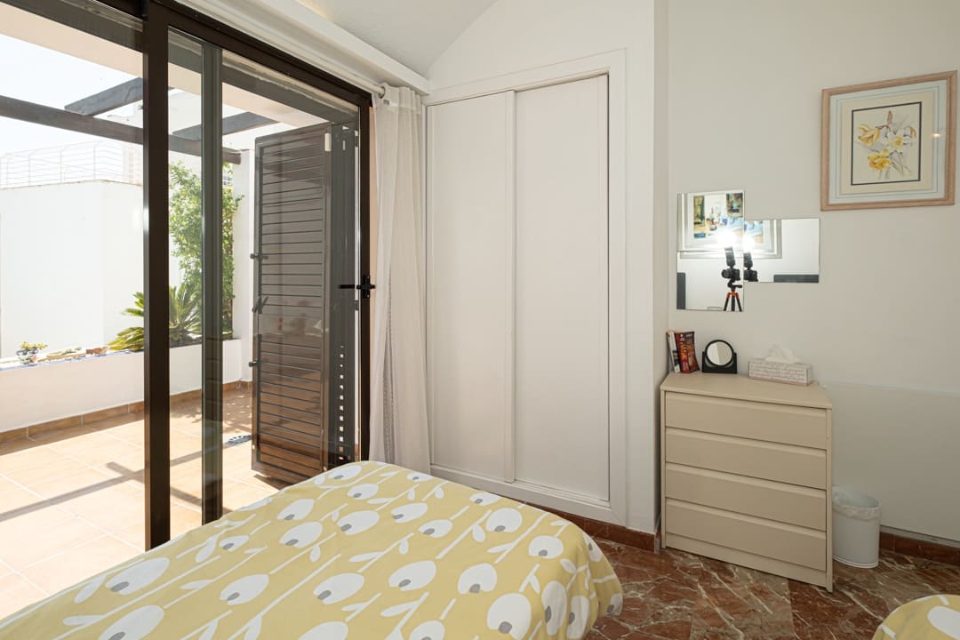 2 bedroom Apartment for sale in Las Ramblas Golf with pool garage - € 229,000 (Ref: 9899776)