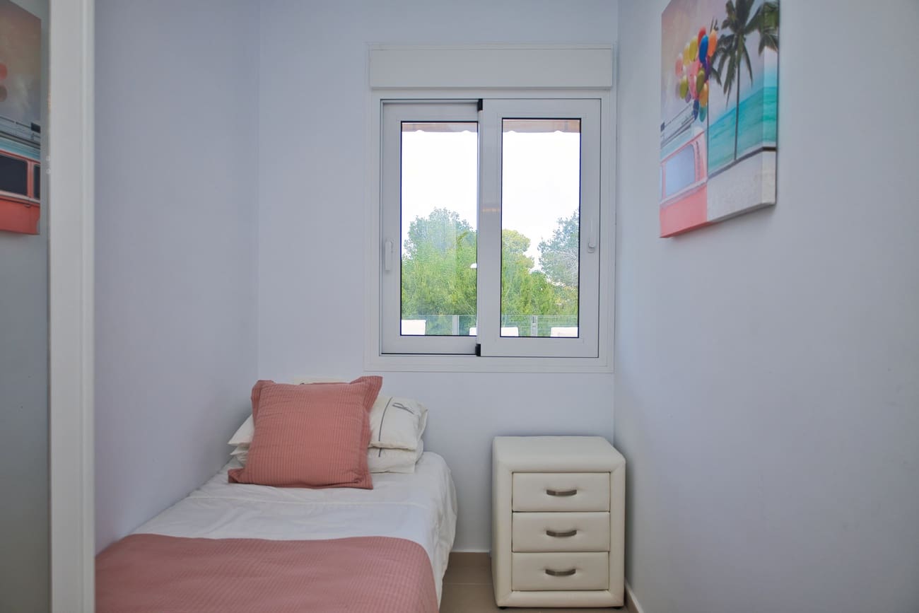 4 slaapkamer Villa te koop in Orihuela Costa - € 375.000 (Ref: 9905215)