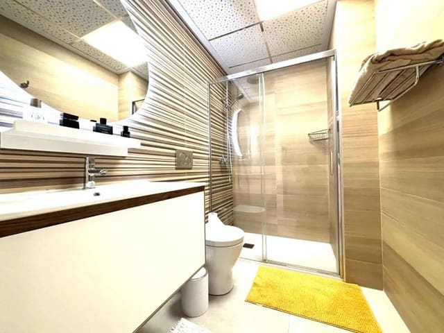 3 soveværelse Lejlighed til salg i Parque de las Naciones, Torrevieja med swimmingpool - € 399.000 (Ref: 9905216)