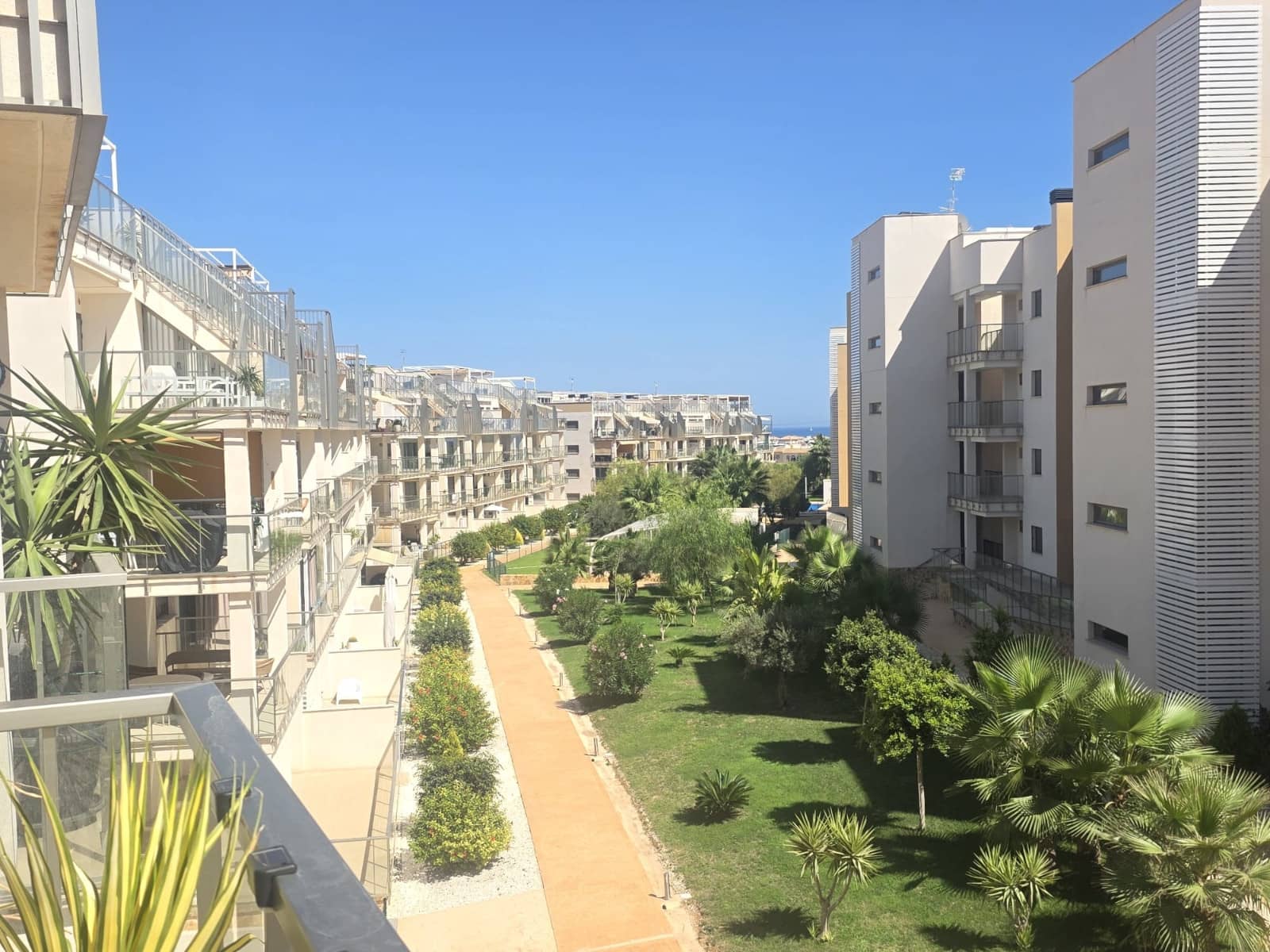 2 slaapkamer Appartement te koop in Los Dolses met zwembad garage - € 315.000 (Ref: 9918932)