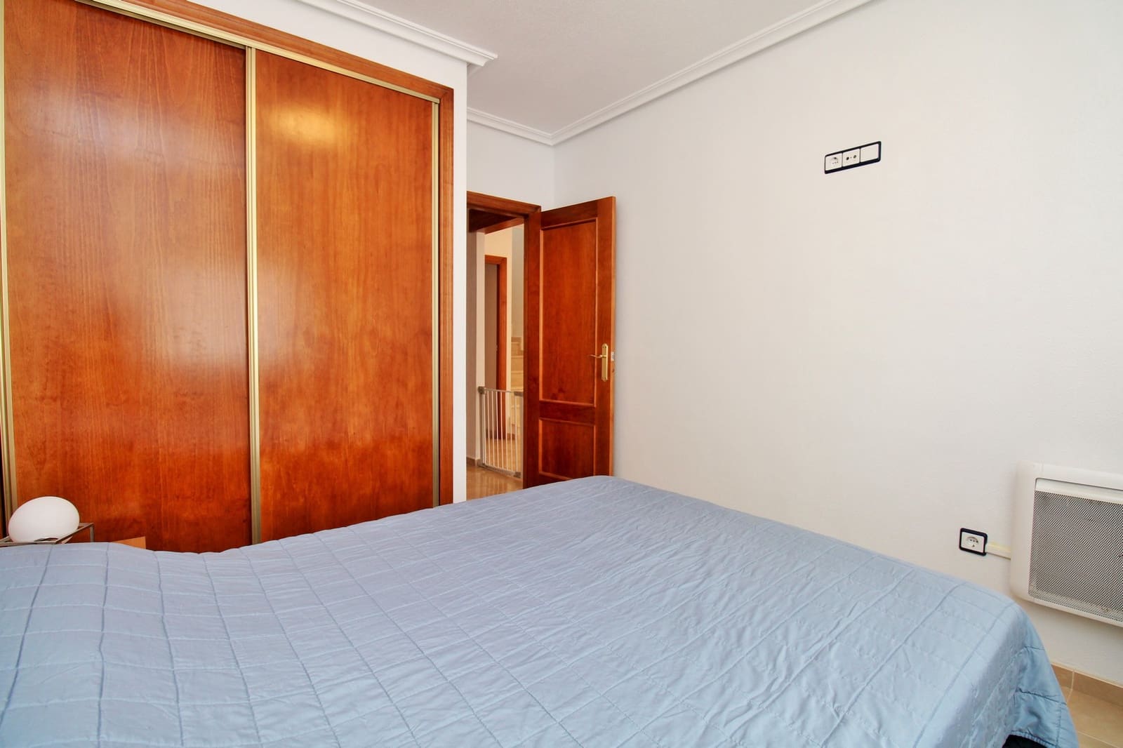 3 bedroom Townhouse for sale in San Miguel de Salinas - € 209,990 (Ref: 9928382)