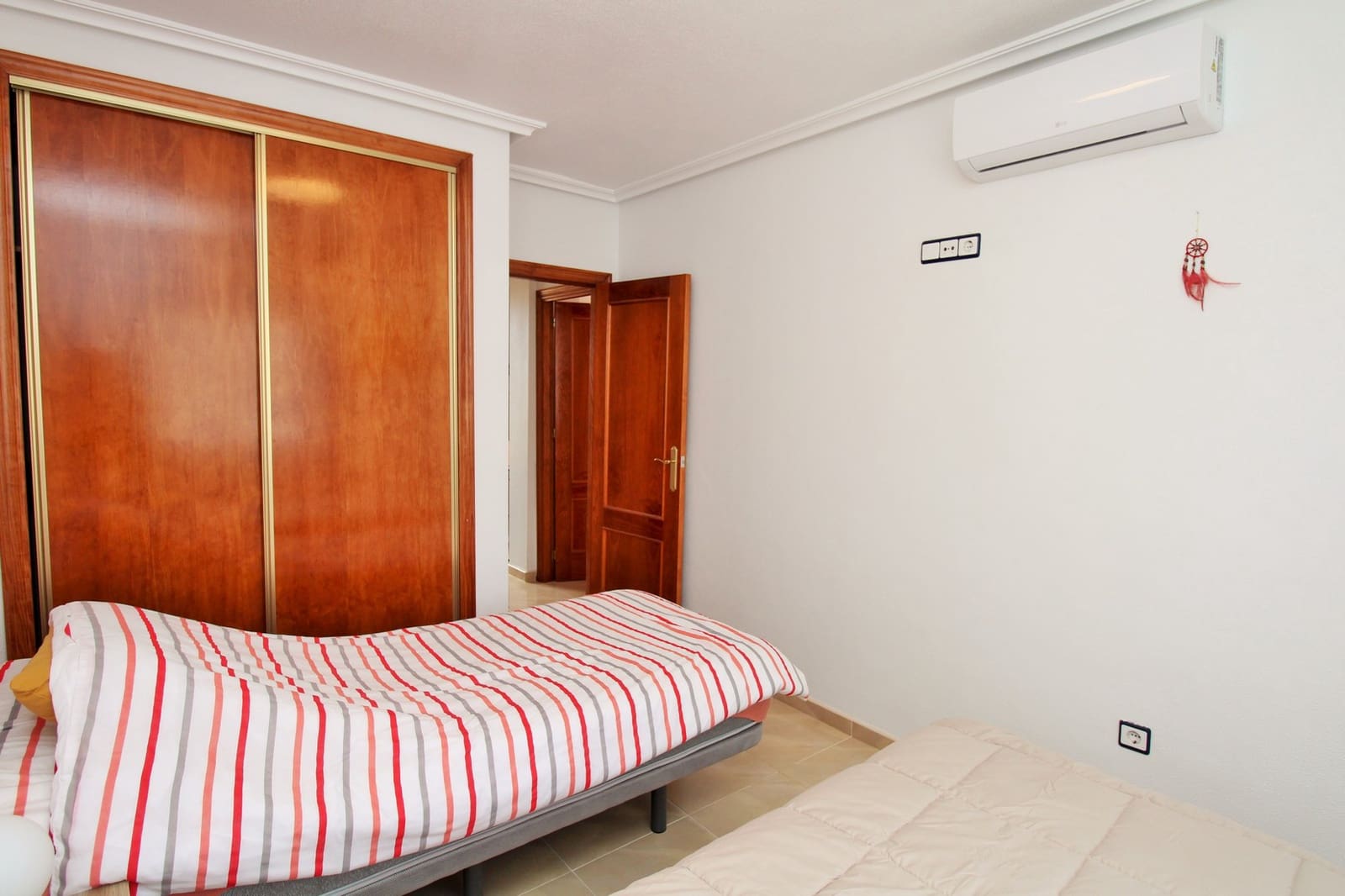 3 bedroom Townhouse for sale in San Miguel de Salinas - € 209,990 (Ref: 9928382)
