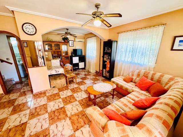 2 bedroom Townhouse for sale in Cabo Roig, Orihuela with pool - € 209,000 (Ref: 9937163)