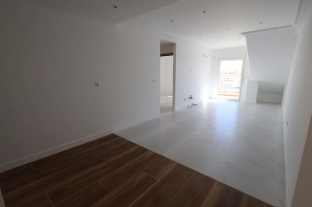 2 soveværelse Lejlighed til salg i Cabo Roig, Orihuela med swimmingpool - € 239.000 (Ref: 9938945)