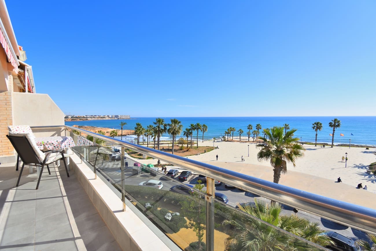 3 soverom Leilighet til salgs i Playa Flamenca med svømmebasseng garasje - € 450 000 (Ref: 9944738)