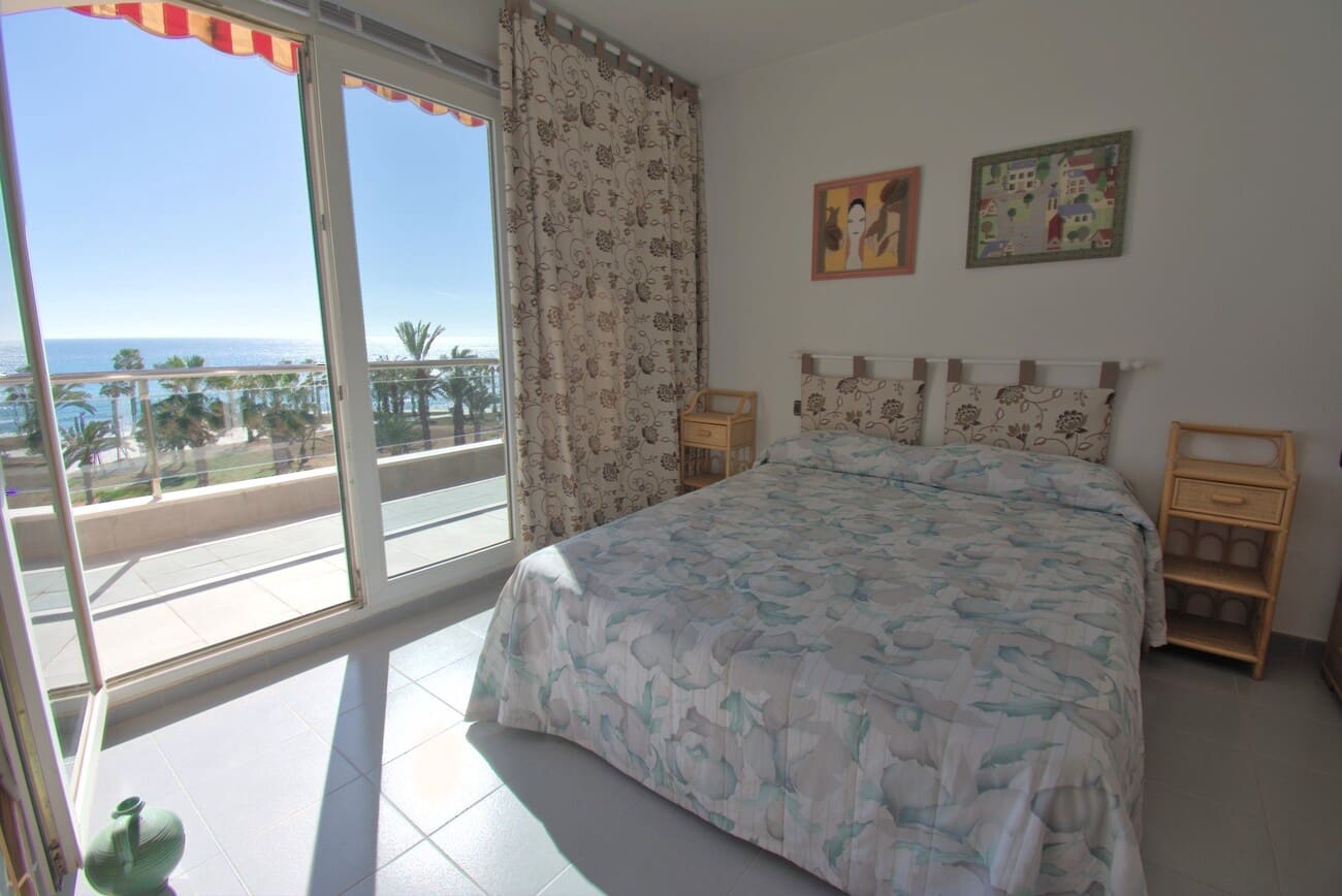3 soverom Leilighet til salgs i Playa Flamenca med svømmebasseng garasje - € 450 000 (Ref: 9944738)
