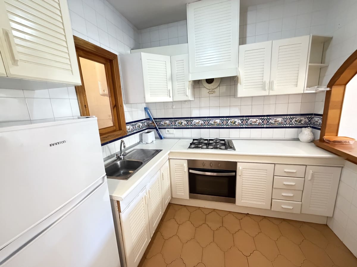 2 bedroom Apartment for sale in Villamartin - € 164,900 (Ref: 9950211)
