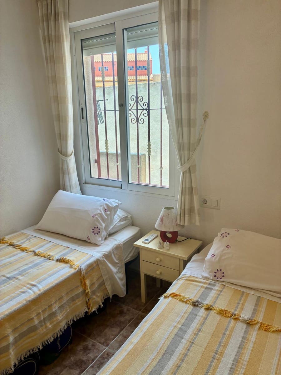 2 chambre Appartement à vendre à La Zenia avec piscine - 179 000 € (Ref: 9950646)