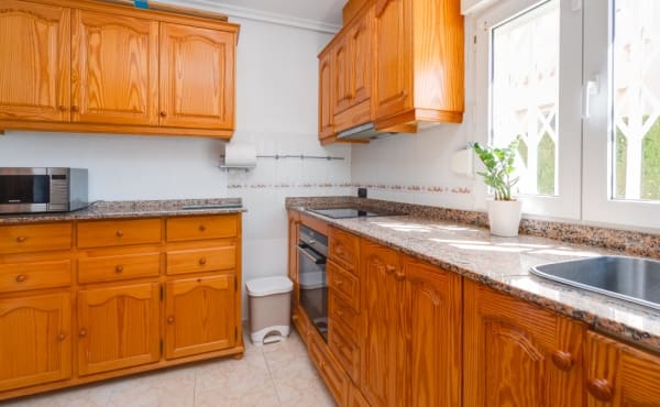 3 soverom Villa til salgs i Playa Flamenca, Orihuela med svømmebasseng - € 395 000 (Ref: 9953128)