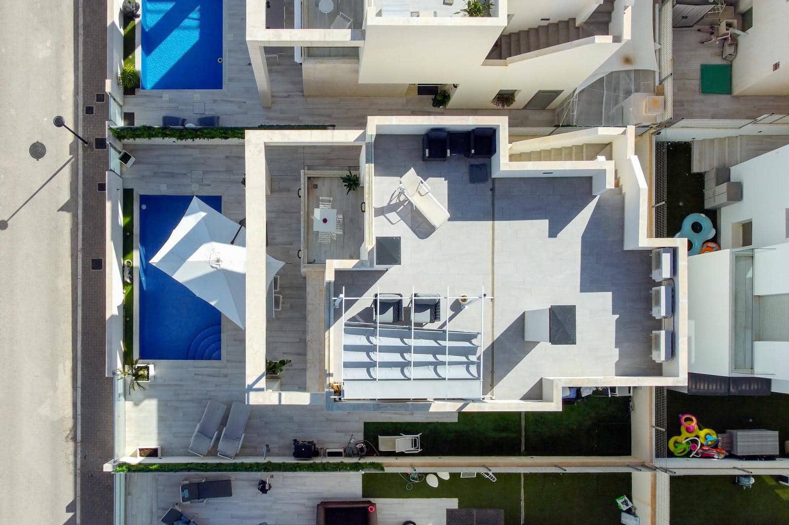 4 sypialnia Willa na sprzedaż w Orihuela Costa - 510 000 € (Ref: 9953129)