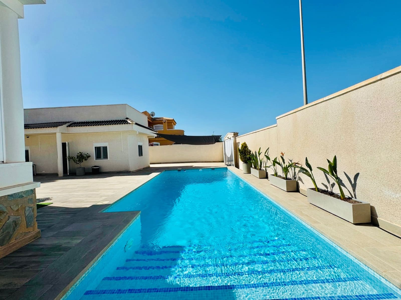 4 bedroom Villa for sale in Ciudad Quesada with pool garage - € 470,000 (Ref: 9953131)