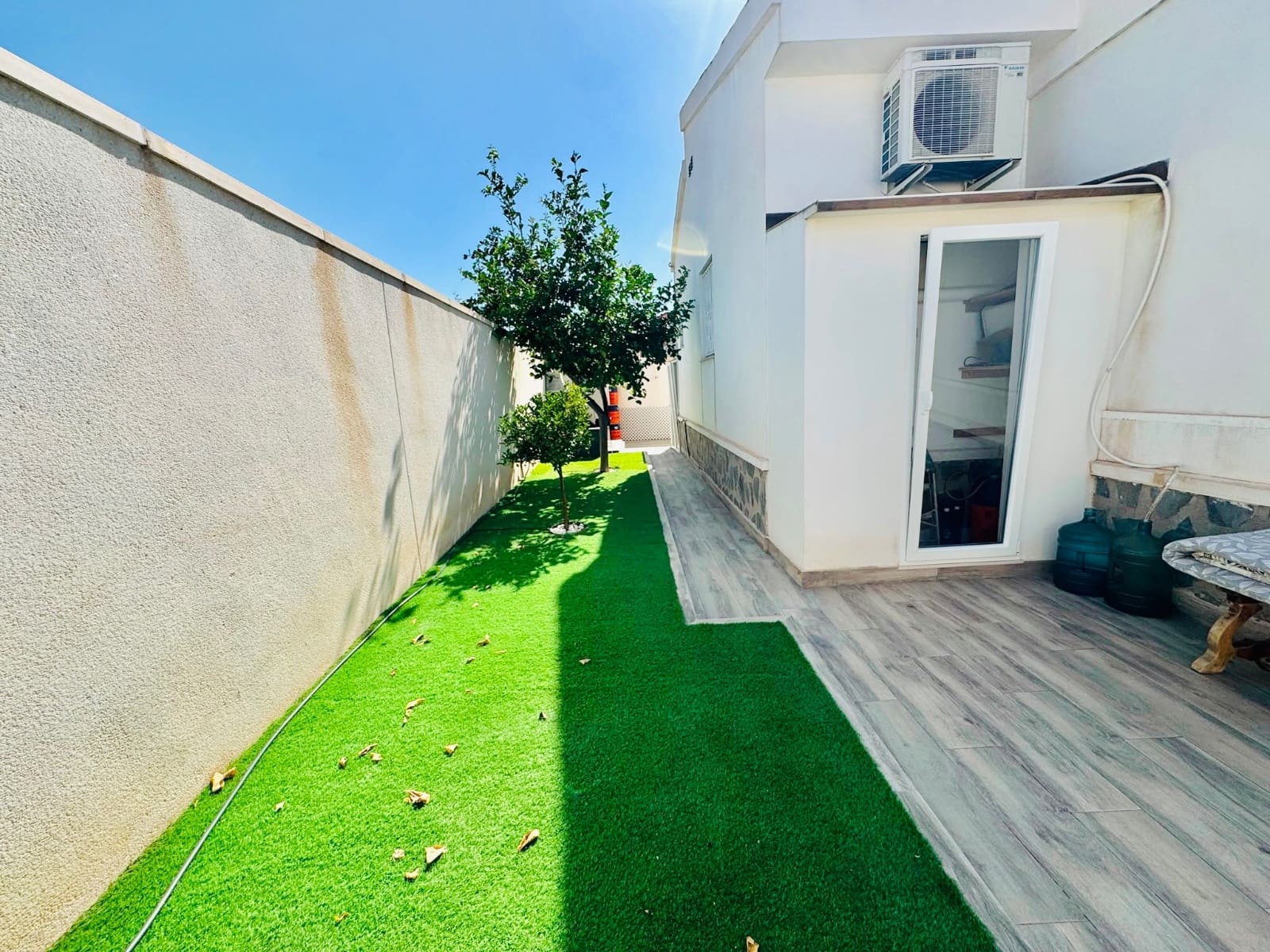 4 bedroom Villa for sale in Ciudad Quesada with pool garage - € 470,000 (Ref: 9953131)
