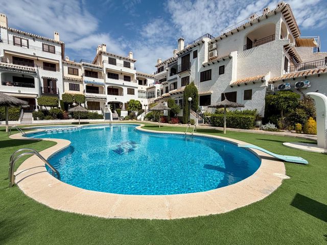 2 camera da letto Appartamento in vendita in Cabo Roig, Orihuela con piscina - 205.000 € (Rif: 9953135)