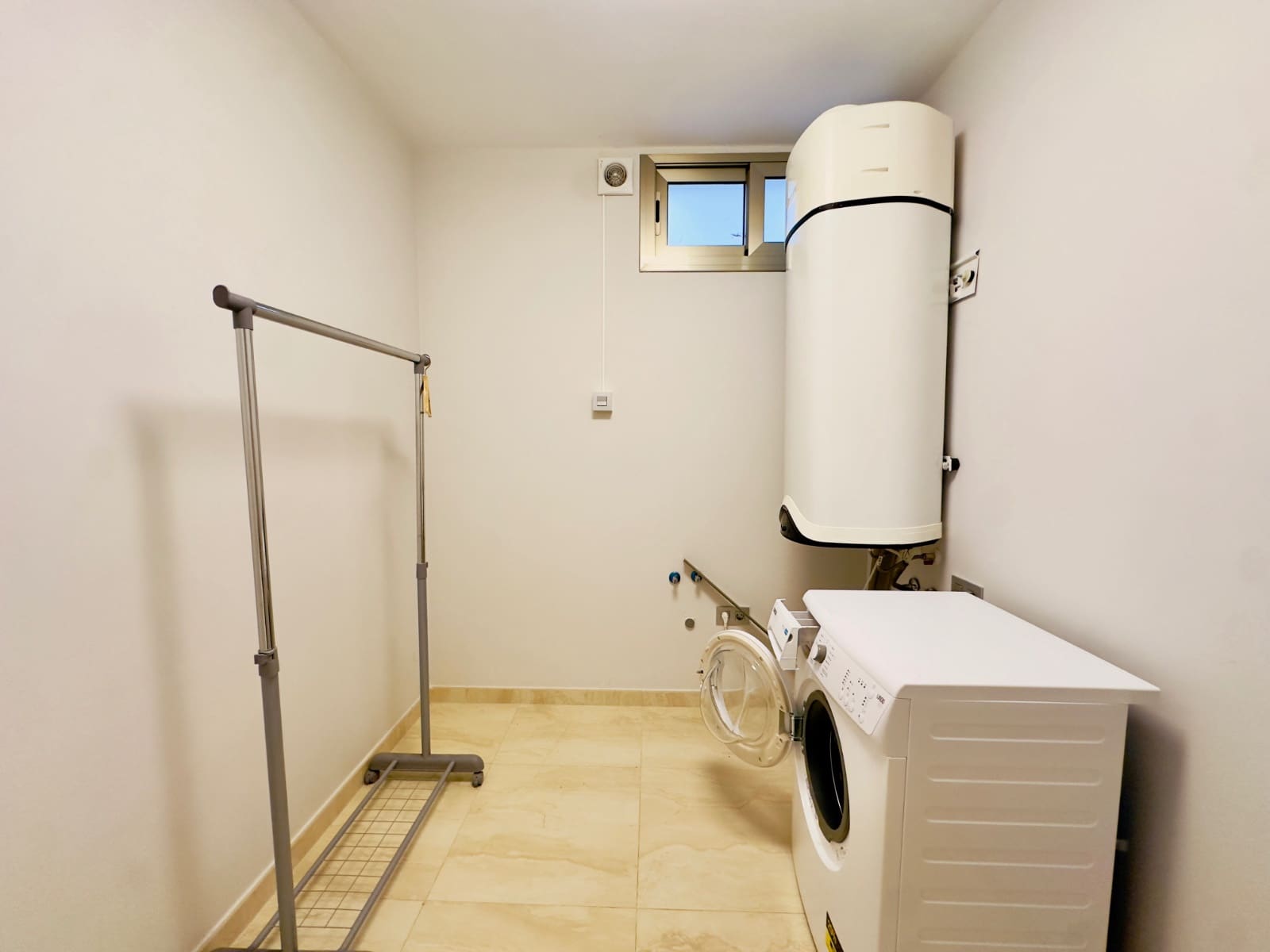 5 Zimmer Villa zu verkaufen in Los Dolses mit Pool - 595.000 € (Ref: 9953140)