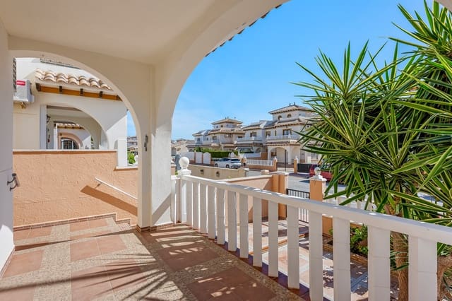 2 soverom Hus til salgs i Lomas de Cabo Roig - Los Dolses, Orihuela med svømmebasseng - € 219 000 (Ref: 9956268)