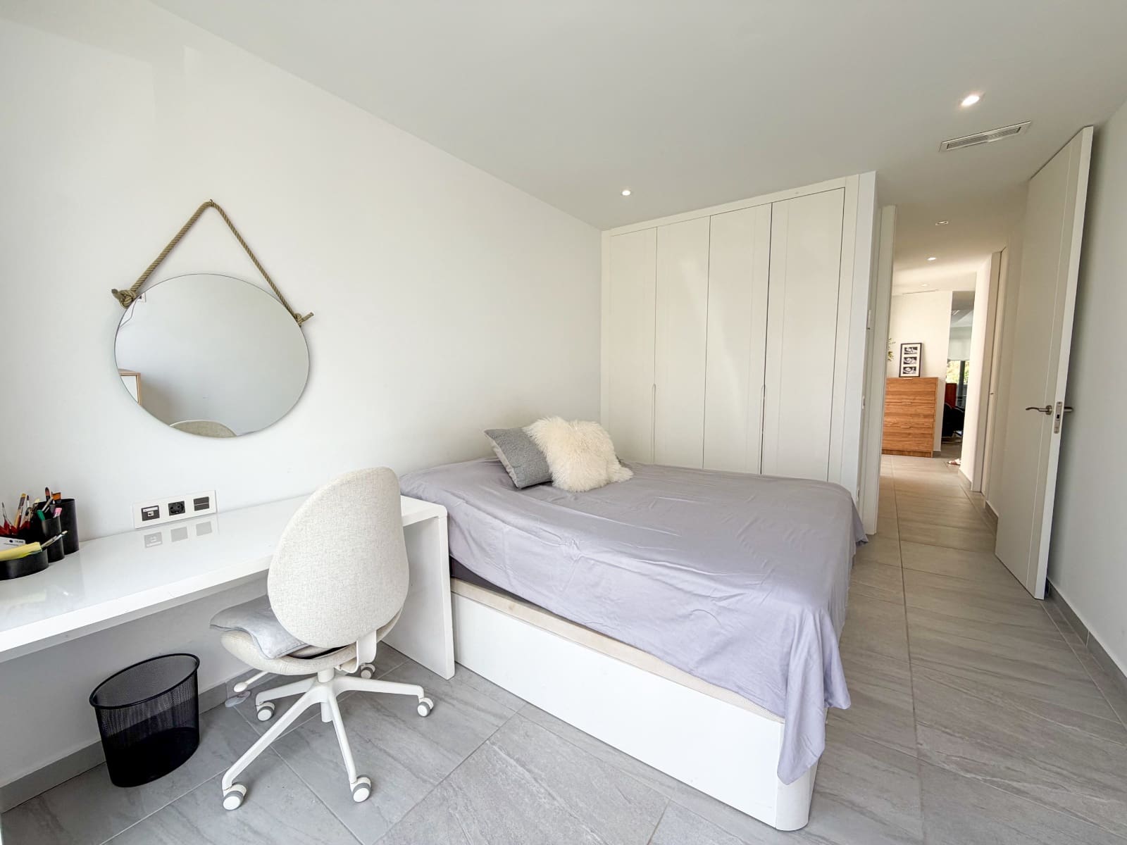 5 bedroom Villa for sale in San Miguel de Salinas with pool - € 649,000 (Ref: 9956270)