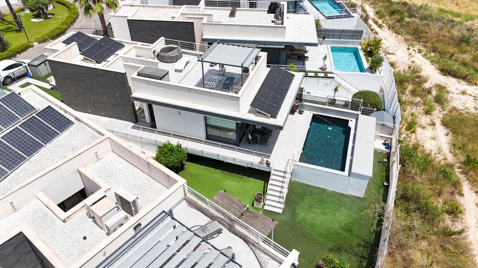5 bedroom Villa for sale in San Miguel de Salinas with pool - € 649,000 (Ref: 9956270)