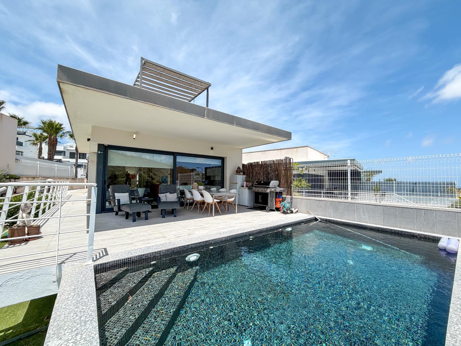 5 bedroom Villa for sale in San Miguel de Salinas with pool - € 649,000 (Ref: 9956270)